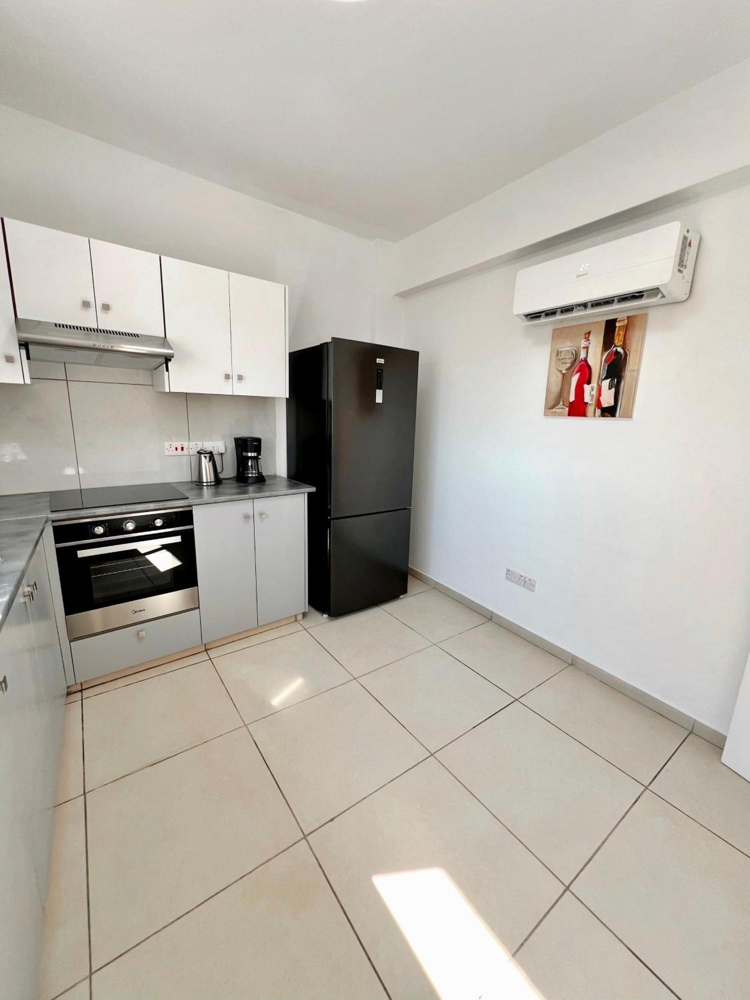 Georgiou 202 Apartment ลาร์นาคา ภายนอก รูปภาพ